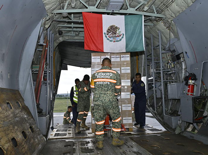 México tiende la mano a Colombia: despegan toneladas de ayuda tras el sismo
