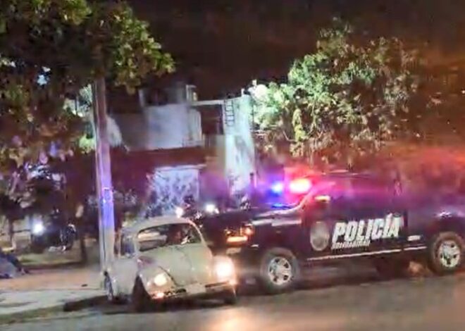 Mujer en presunto estado de ebriedad desata persecución policiaca en Playa del Carmen