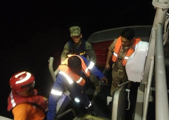 Marina rescata a dos náufragos a 15 millas náuticas de Isla Mujeres