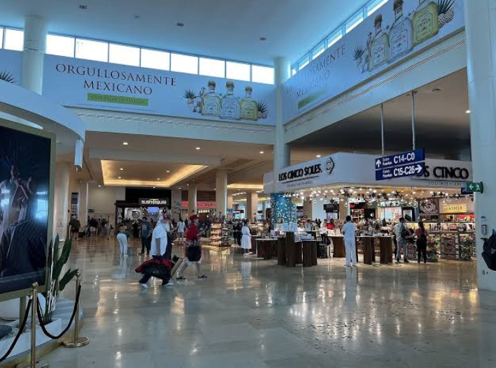 Aeropuerto de Cancún registra solo 286 operaciones y profundiza caída en tráfico aéreo
