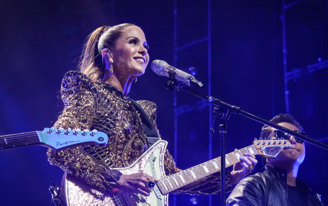 Lucero se deshidrata durante “el grito” en Cancún