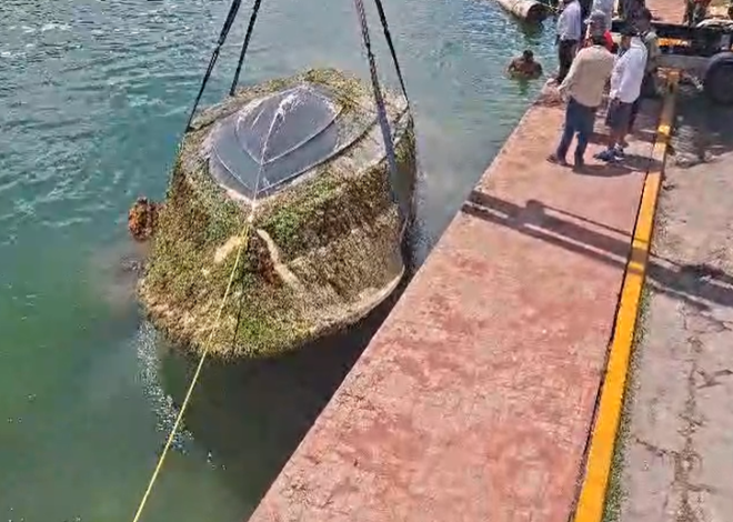 Inicia el retiro de embarcaciones abandonadas en Cancún