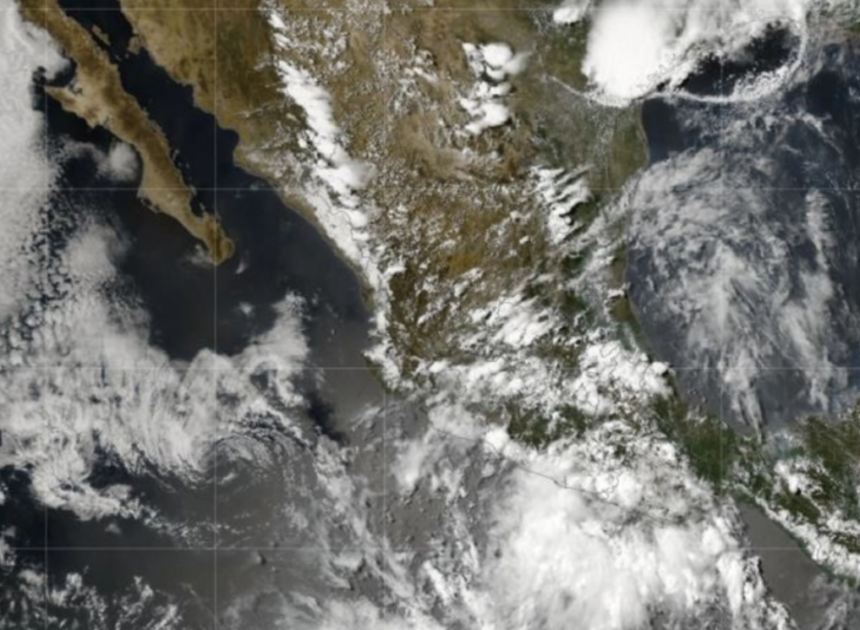 Ciclón post-tropical se debilita y queda lejos de Quintana Roo