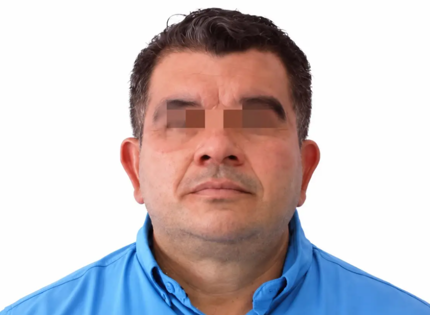 Detienen a mando de Policía Turística de Cancún en operativo federal