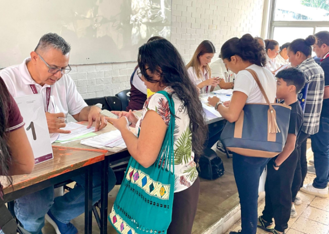 ¿Buscas una beca en Cancún? Así puedes registrarte en Educación para Transformar