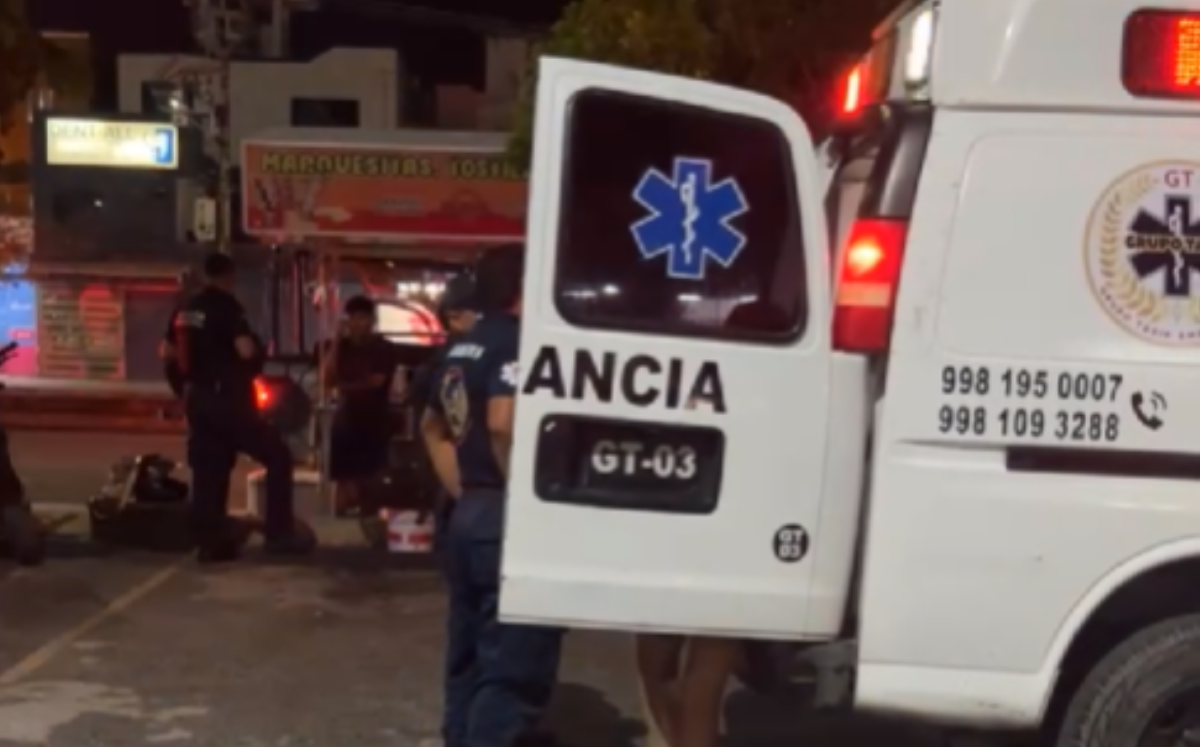 Joven recibe descarga eléctrica vendiendo Tostitos en Cancún