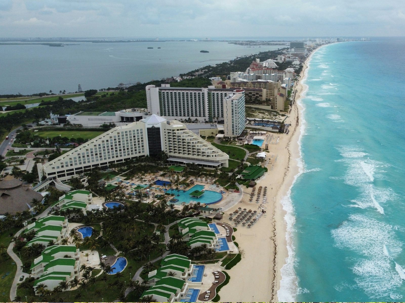 Quintana Roo consolida a México en el top 4 mundial de turismo; garantizan promoción del Caribe Mexicano