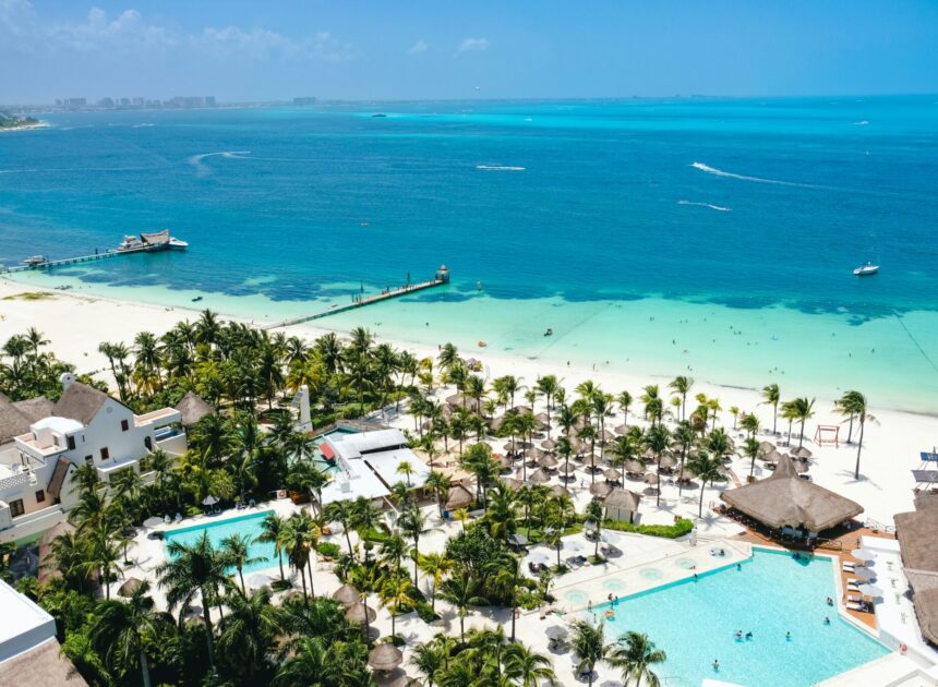 Cancún alista nuevas rutas aéreas para cerrar 2026