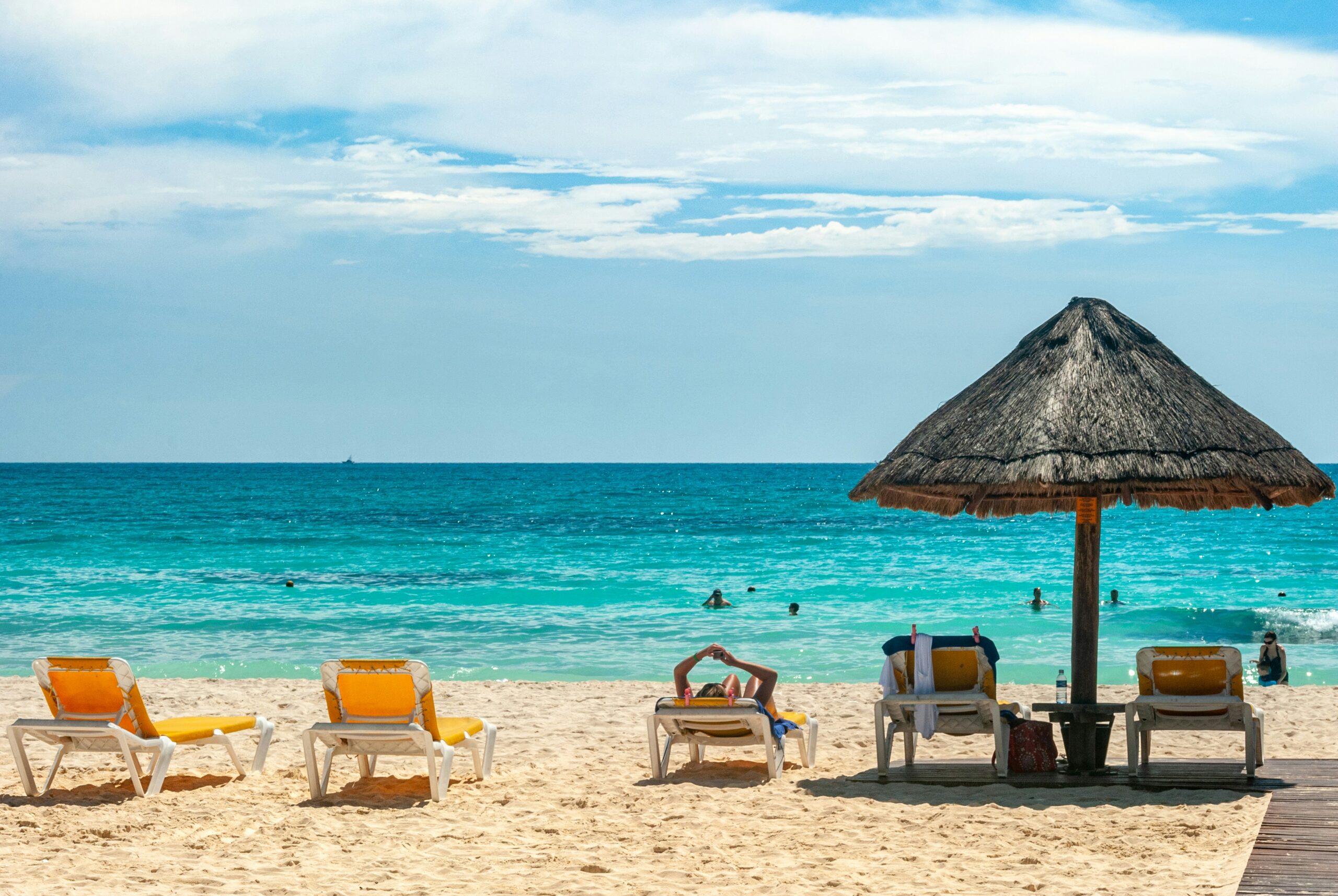 Cae 6% el turismo internacional en Quintana Roo; CPTQ busca recuperar vuelos en invierno
