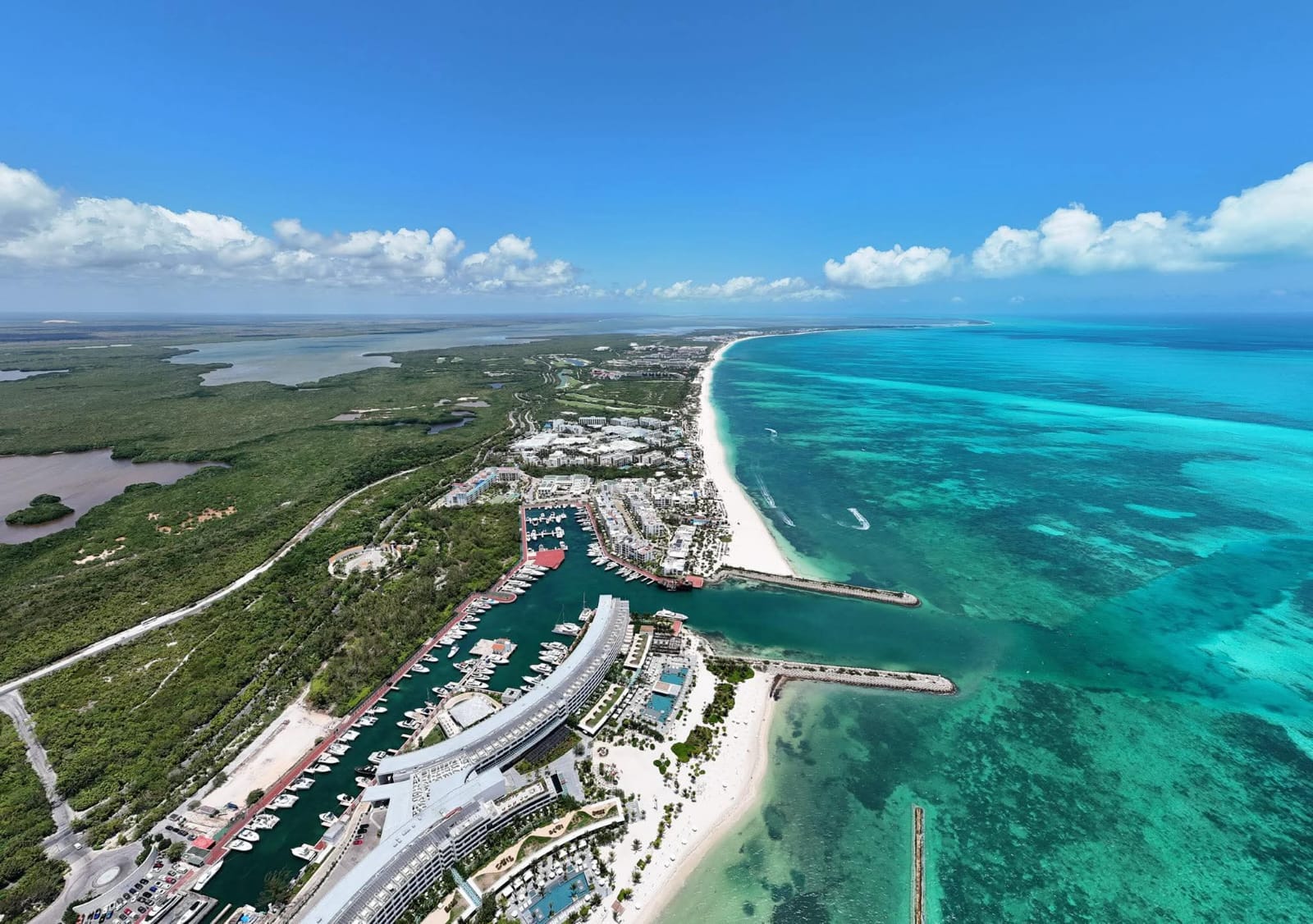Forbes Vetted ubica a seis hoteles de Costa Mujeres entre los mejores resorts todo incluido