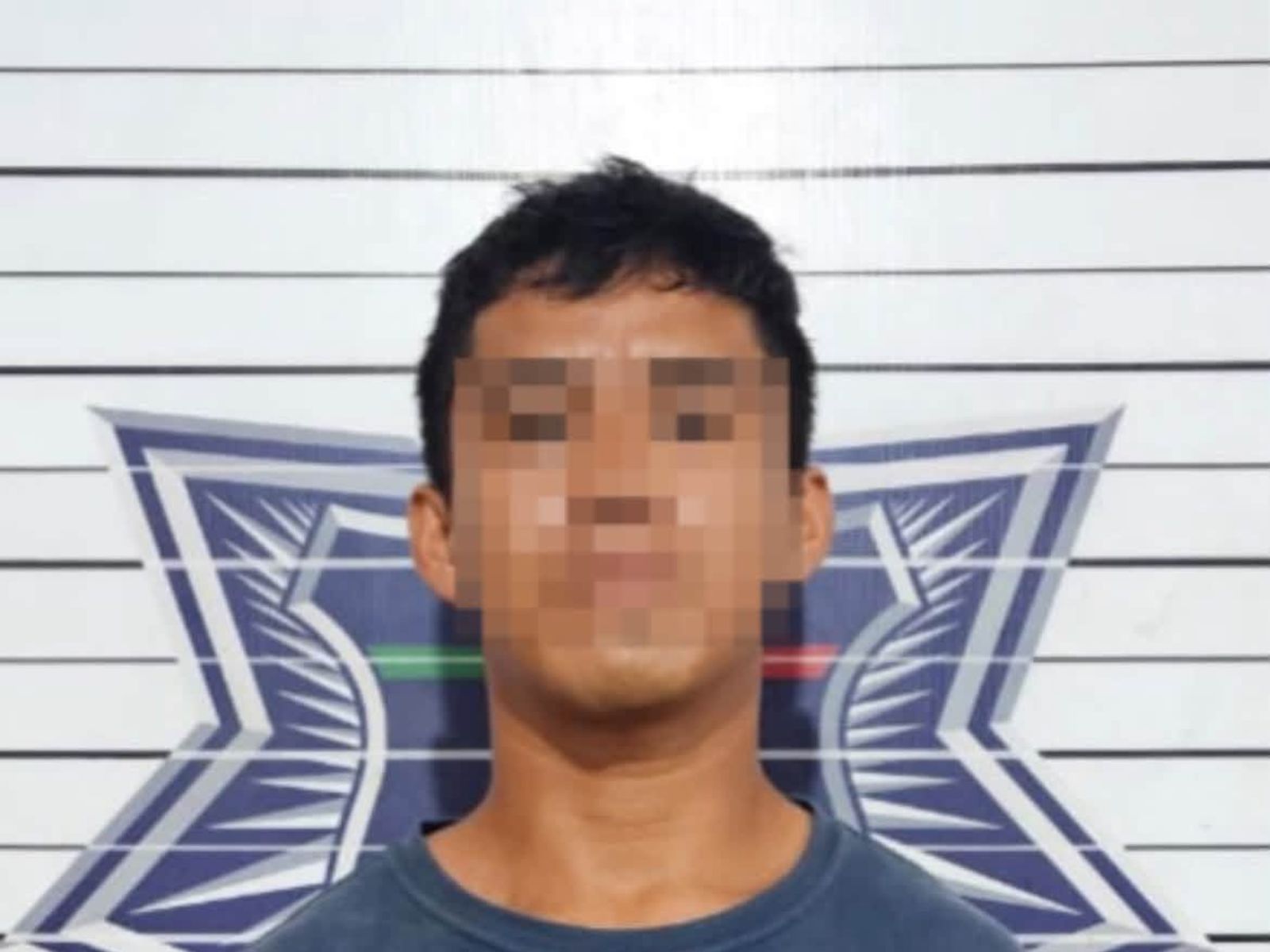 Detienen en Cancún a conductor de motocicleta con número de serie alterado