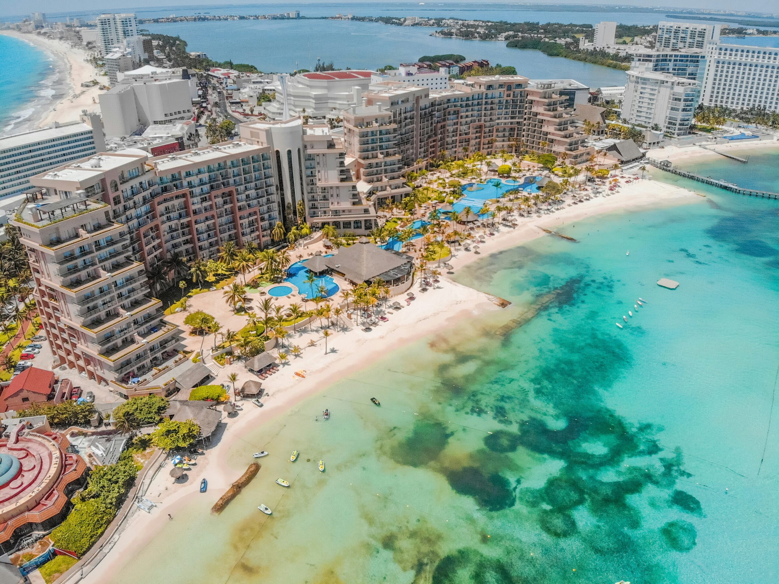 Quintana Roo refuerza promoción e inversión turística con Francia