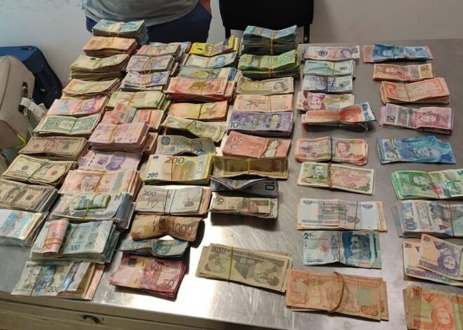 ¡Maleta cargada de divisas! Aseguran fortuna en el aeropuerto de Cancún