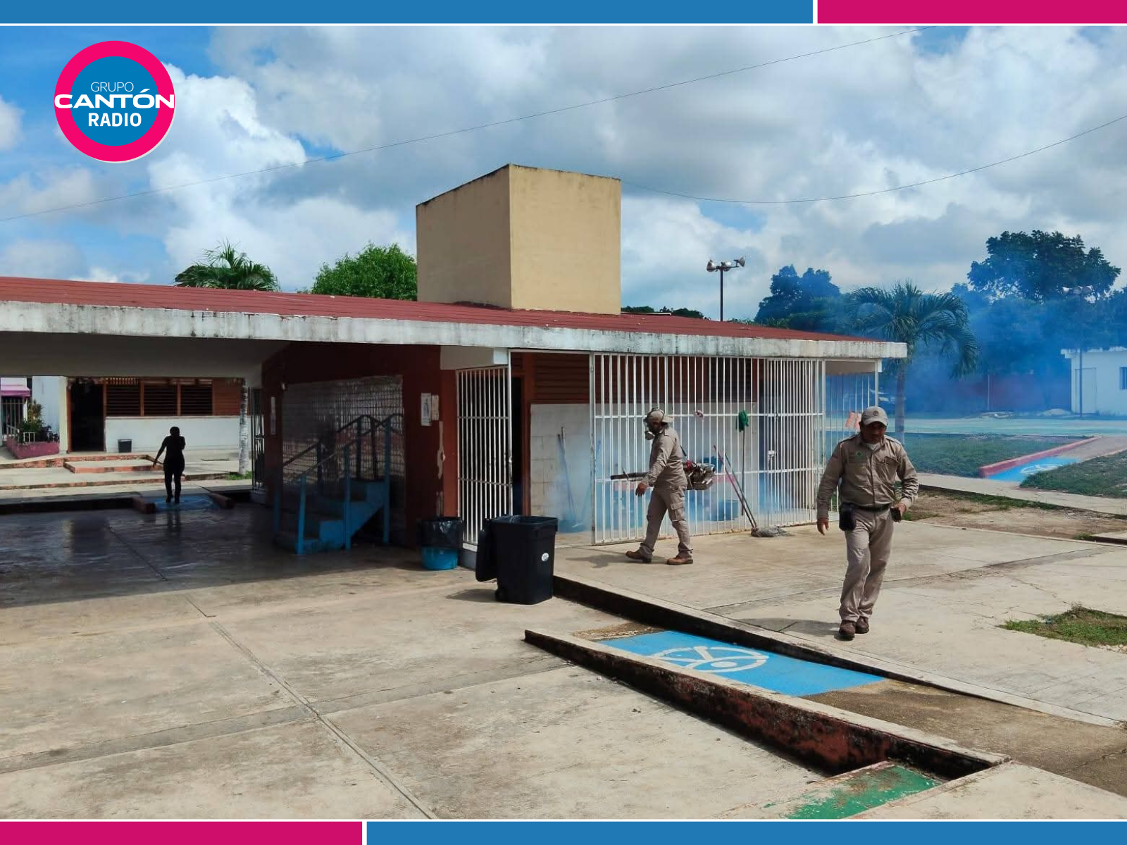 Realizan intensa campaña de fumigación en escuelas de educación básica en Lázaro Cárdenas