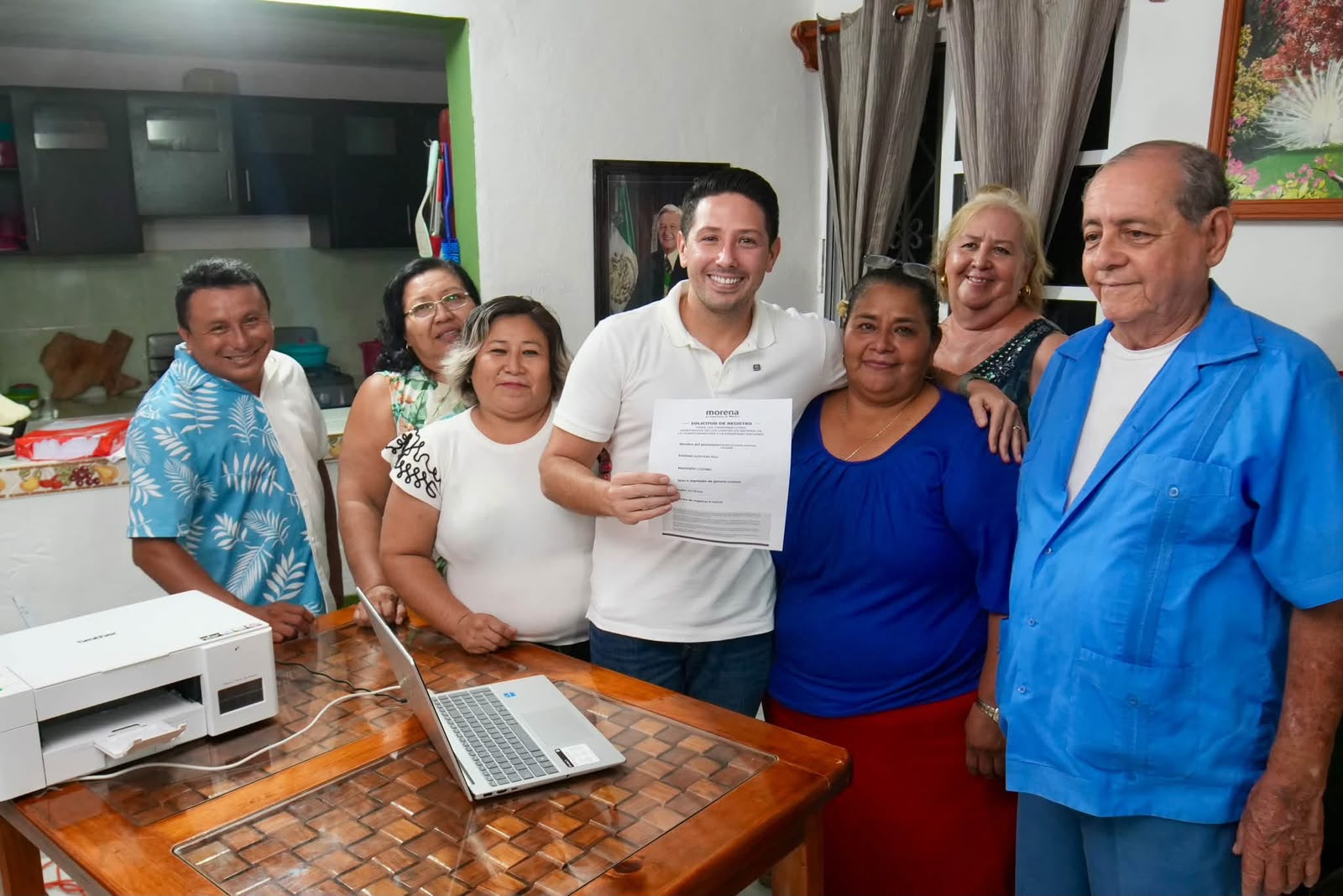 Renán Sánchez Tajonar se registra en el proceso para la Coordinación Municipal de MORENA en Cozumel